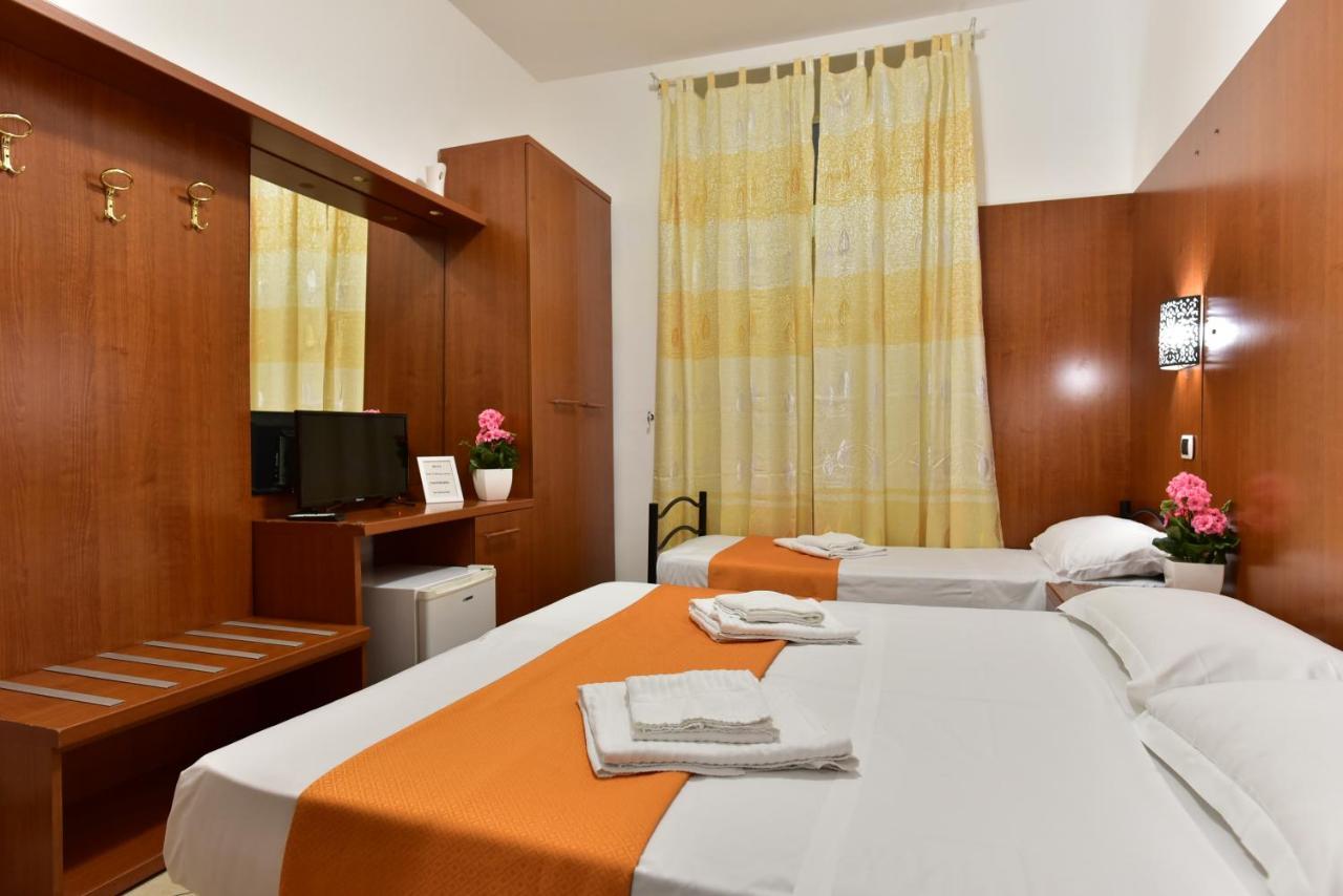 B&B Rome Terminal House Bagian luar foto