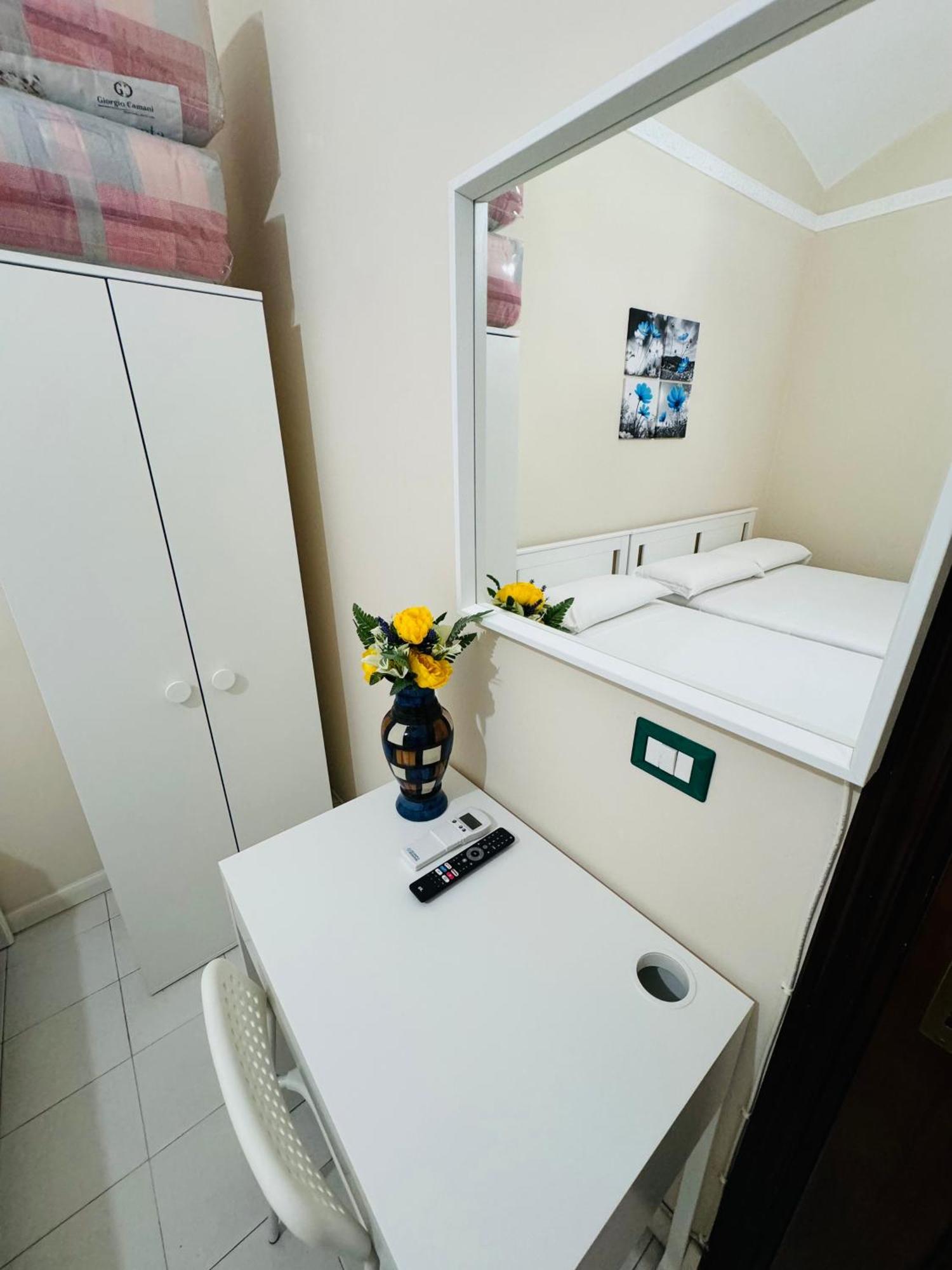 B&B Rome Terminal House Bagian luar foto