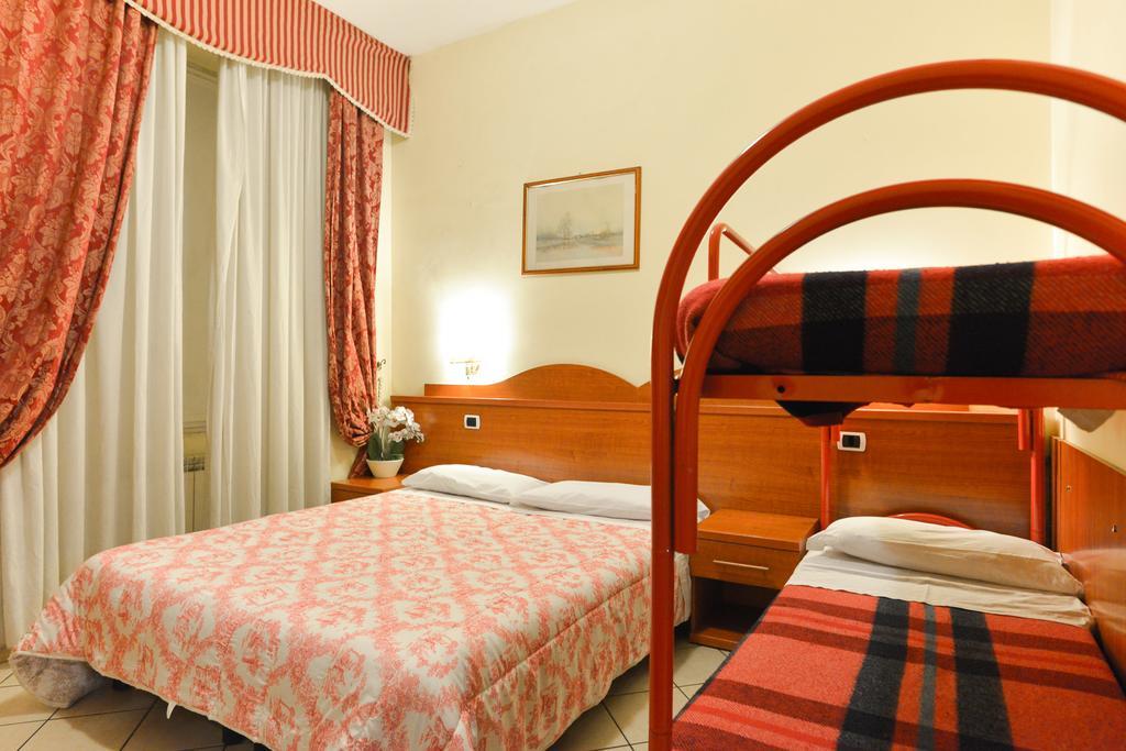 B&B Rome Terminal House Bagian luar foto